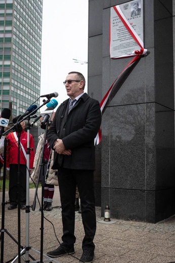 Pamięć o Annie Walentynowicz