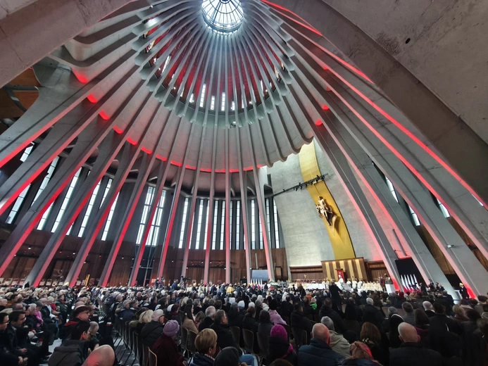 Bp Lechowicz w Święto Niepodległości: Czysta melodia wolności