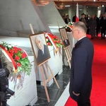 Wieńce w Mauzoleum Prezydentów RP na Uchodźstwie