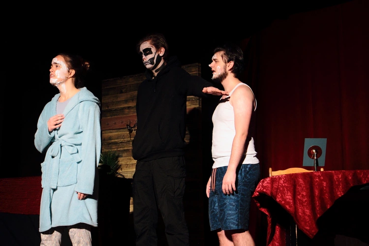 "Jeszcze tej nocy". Spektakl w wykonaniu Teatru Kalos