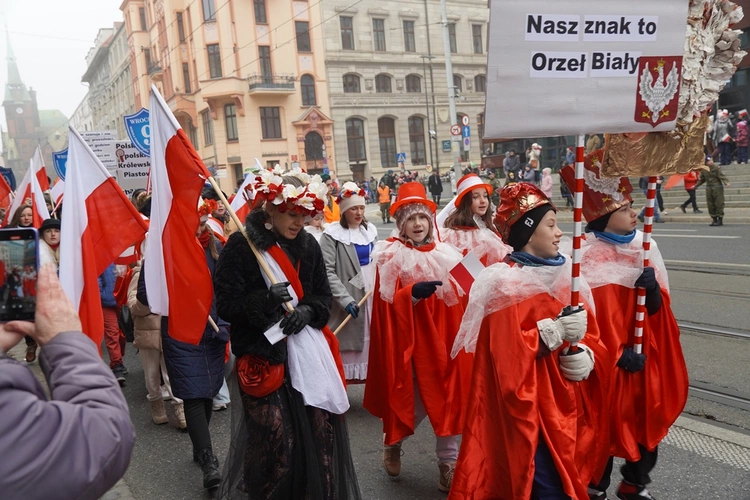 Radosna Parada Niepodległości we Wrocławiu