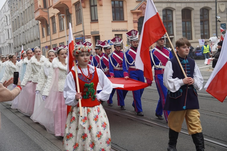 Radosna Parada Niepodległości we Wrocławiu