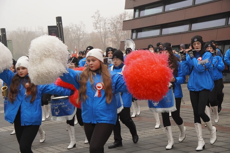 Radosna Parada Niepodległości we Wrocławiu