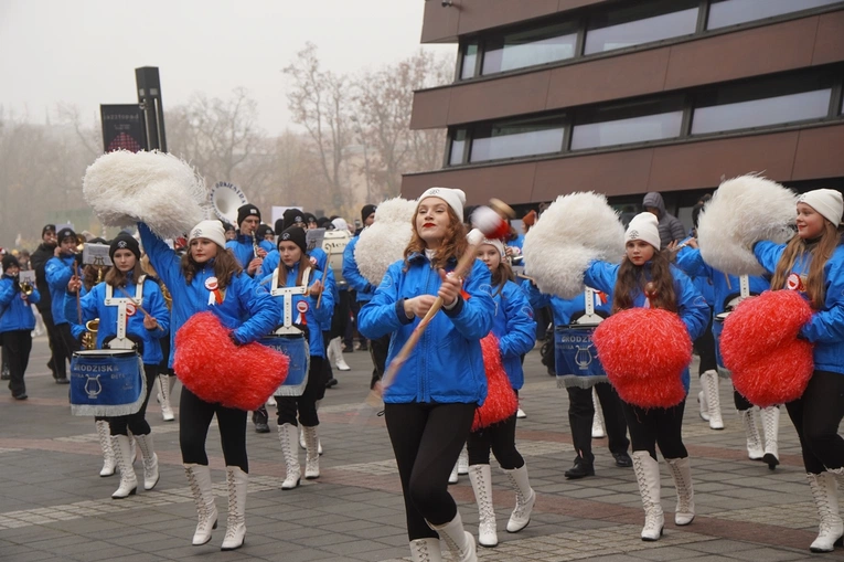 Radosna Parada Niepodległości we Wrocławiu