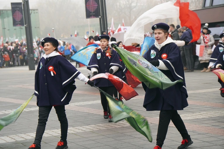 Radosna Parada Niepodległości we Wrocławiu