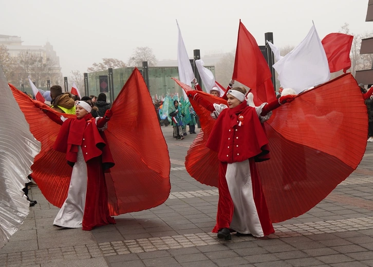 Radosna Parada Niepodległości we Wrocławiu