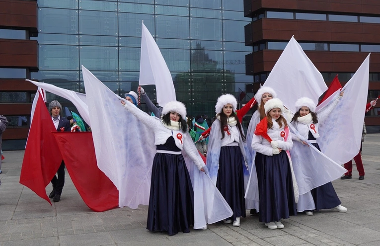 Radosna Parada Niepodległości we Wrocławiu