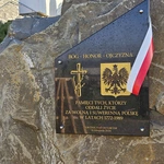 Poświęcenie obelisku i tablicy w Gródku nad Dunajcem
