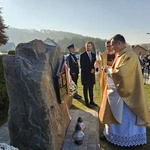 Poświęcenie obelisku i tablicy w Gródku nad Dunajcem