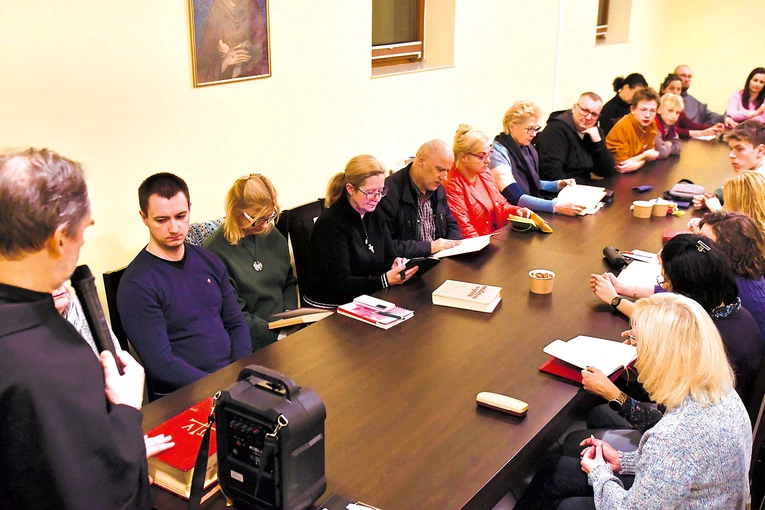 Na zakończenie planowana jest Msza św. z błogosławieństwem  do pełnienia funkcji lektora.