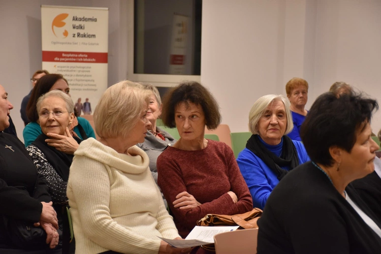 Poświęcenie kaplicy pw. Zmartwychwstania Pańskiego w Centrum Opieki Wytchnieniowej
