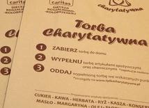 Cztery tysiące toreb charytatywnych