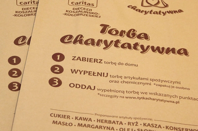Cztery tysiące toreb charytatywnych