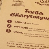 Cztery tysiące toreb charytatywnych