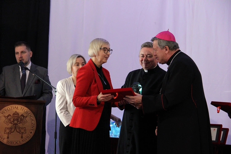 Jubileusz 35-lecie istnienia Caritas Archidiecezji Wrocławskiej - gala