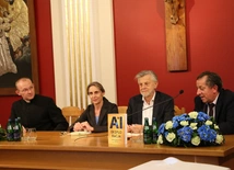 Płock. Sympozjum WSD