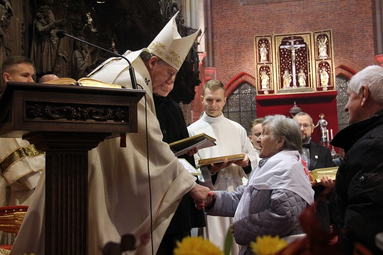Rocznica poświęcenia katedry i 35-lecie Caritas Archidiecezji Wrocławskiej
