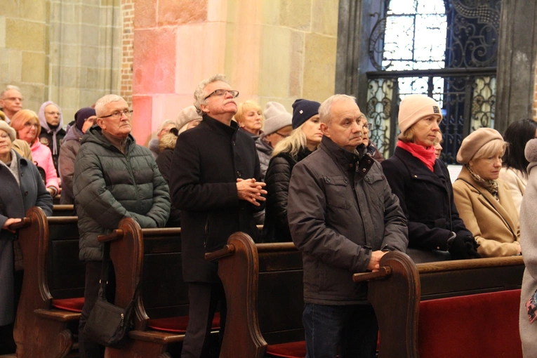 Rocznica poświęcenia katedry i 35-lecie Caritas Archidiecezji Wrocławskiej