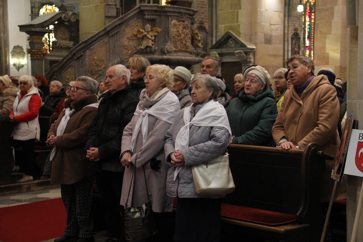 Rocznica poświęcenia katedry i 35-lecie Caritas Archidiecezji Wrocławskiej