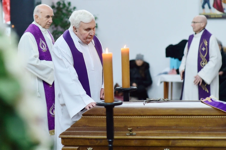 Szczytno. Pogrzeb śp. ks. Lecha Lachowicza