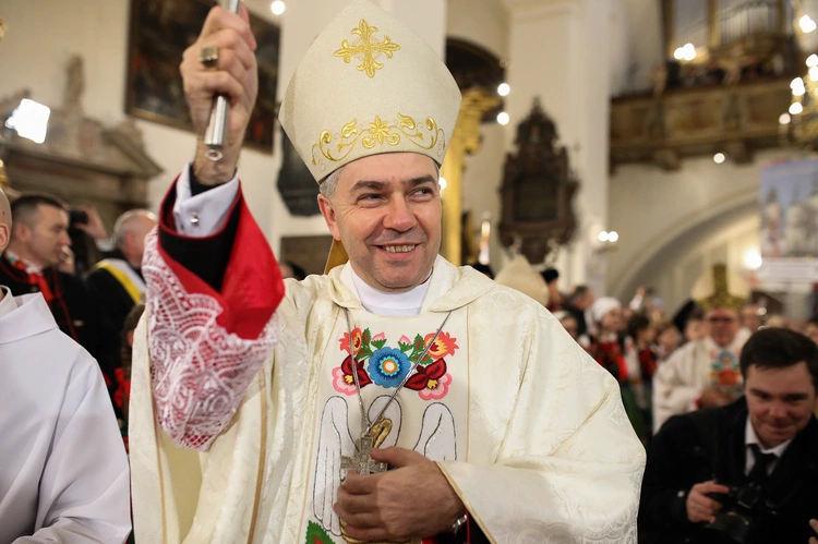 Księżak na katedrze - historyczny ingres biskupa Wojciecha Osiala