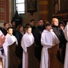 Oto za chwilę przystąpię do ołtarza Bożego...