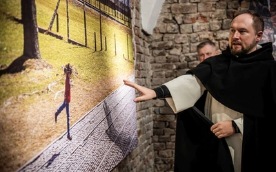 Widok z bliska - wystawa w Starym Opactwie