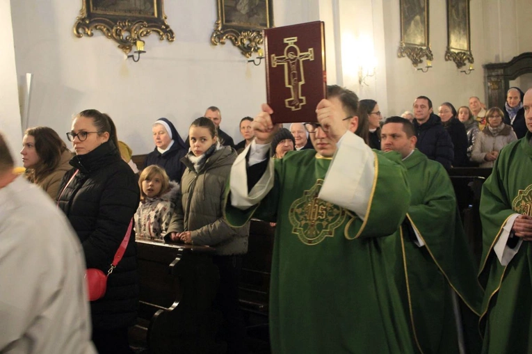VIII Światowy Dzień Ubogich w Opolu - Msza św.