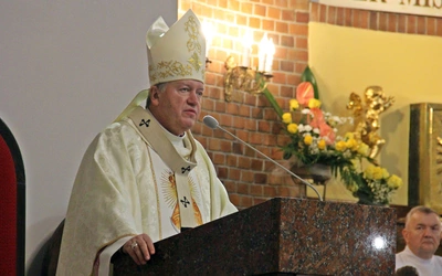 Abp Kupny: Nie nam oceniać tych, którzy odchodzą od Kościoła