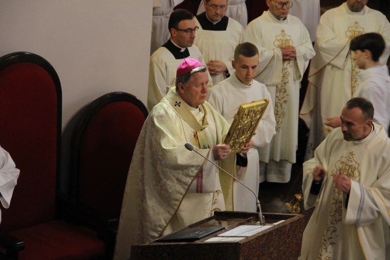 Odpust w parafii NMP Matki Miłosierdzia w Oleśnicy