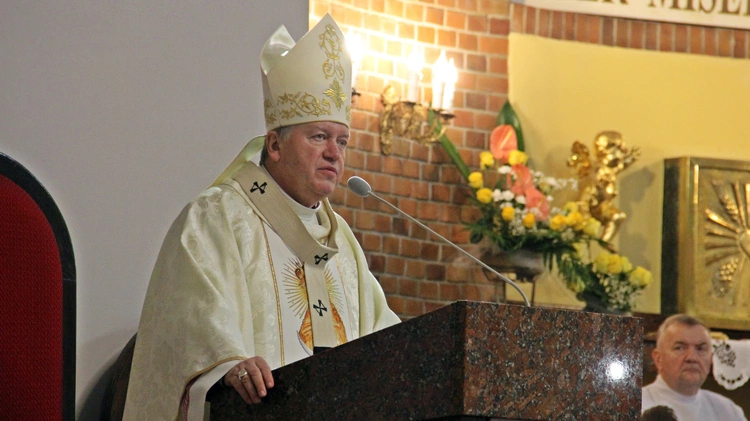 Odpust w parafii NMP Matki Miłosierdzia w Oleśnicy