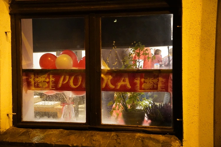 Biało-czerwono u "Wawrzynów"