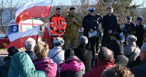 Krzeczów. Zaduszki nad Zakopianką