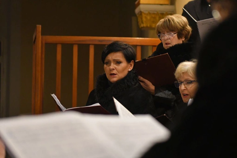 Koncert chóru "Cantemus Domino"