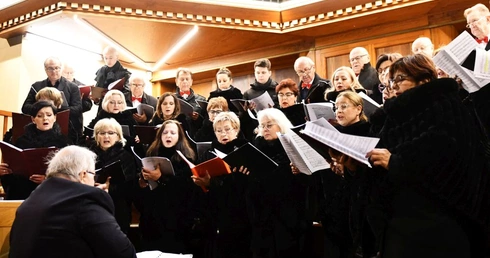 Koncert chóru "Cantemus Domino"