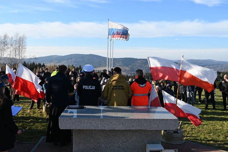Ku pamięci i przestrodze