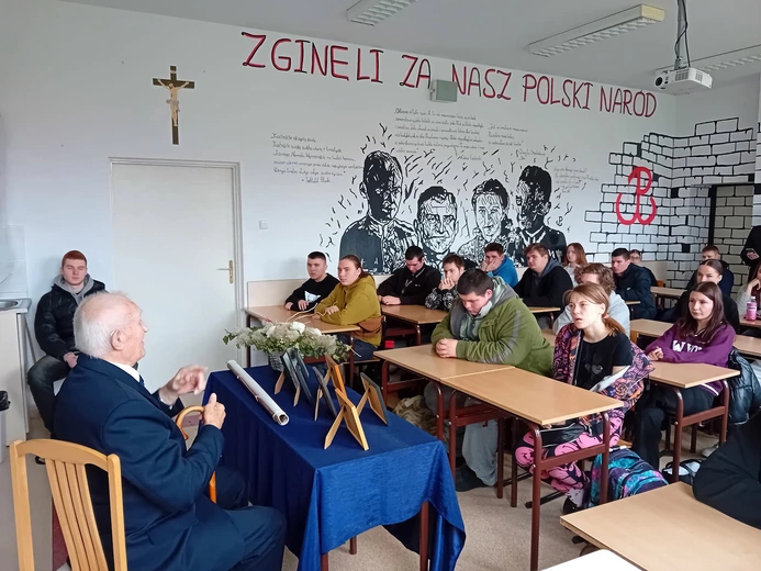 Projekt pn. "Żołnierze niezłomni"