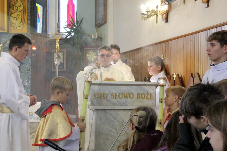 Żbikowice. Uroczyste wprowadzenie obrazu Ulmów