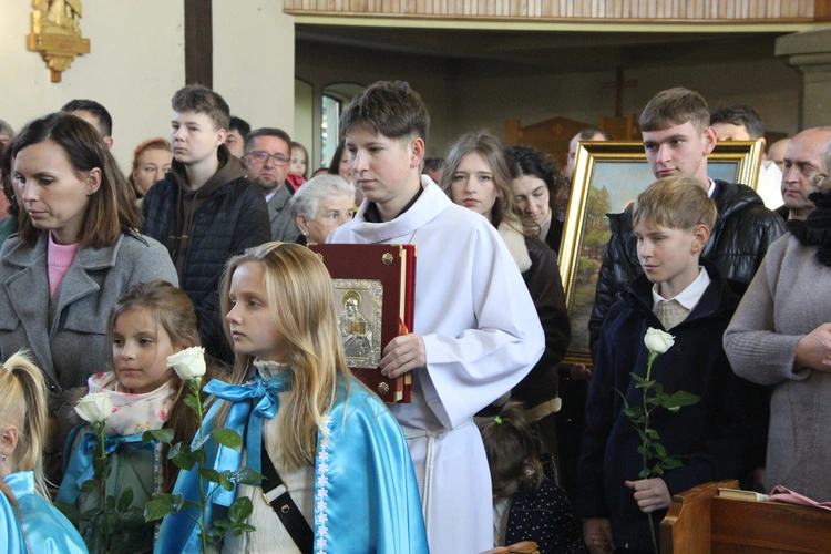 Żbikowice. Uroczyste wprowadzenie obrazu Ulmów