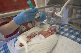 Sejmowy projekt wydłużający urlop macierzyński dla rodziców wcześniaków