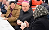 Daj bliźniemu trochę siebie 