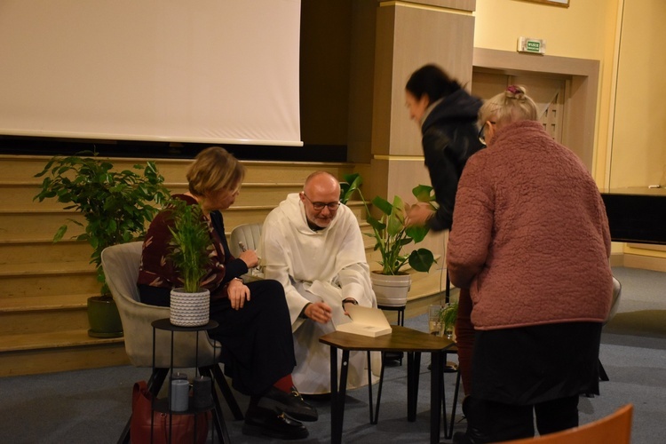 Spotkanie autorskie "Bezbronni dorośli w Kościele"