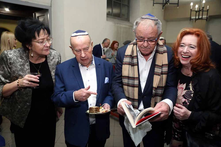 Tadeusz Jakubowicz (1939-2024)