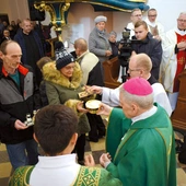 Hasłem tegorocznych obchodów były słowa „Modlitwa biednego przeniknie obłoki” (Syr 35,21).