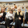 Prelegentki, druga od prawej prof. Anna Drążkowska.