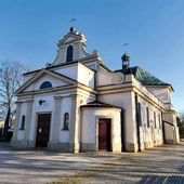 Sto lat temu kaplicę rozbudował ks. Michał Sopoćko. Od tej pory służy mieszkańcom Marymontu.