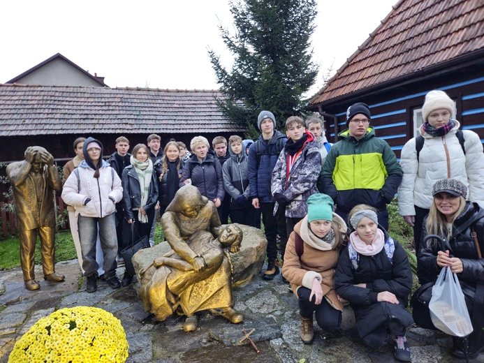 Droga Krzyżowa w Wał Rudzie