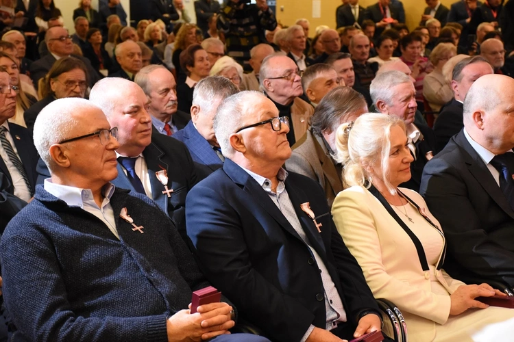 Krzyże Wolności i Solidarności