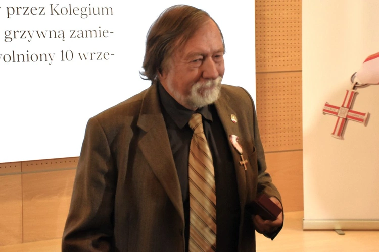 Krzyże Wolności i Solidarności