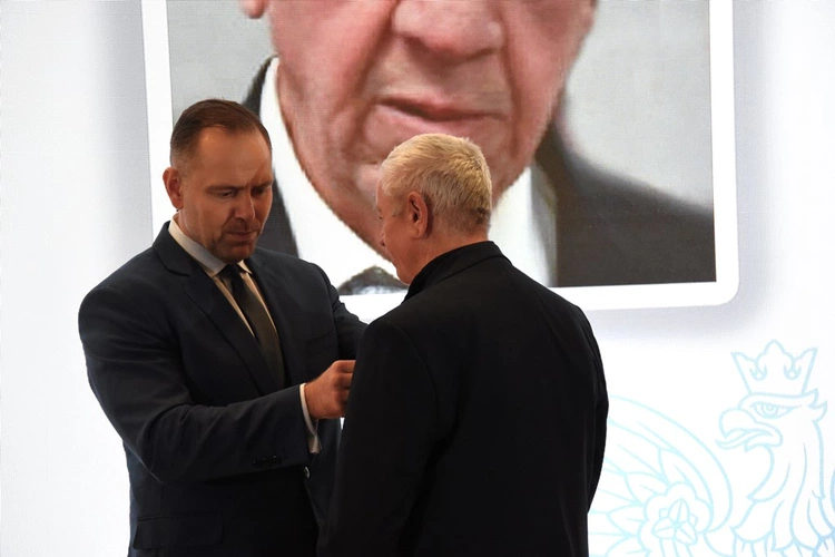 Krzyże Wolności i Solidarności